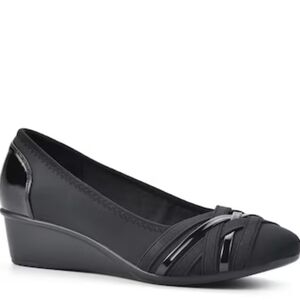 Cliffs  Black Wedge Shoes💞SOLD